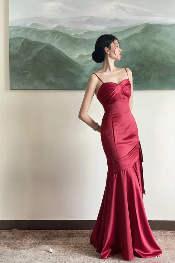 Vintage Burgundy Satin Spaghetti Strap Mermaid Evening Gown Ruched Sweetheart Prom Dress TP5843