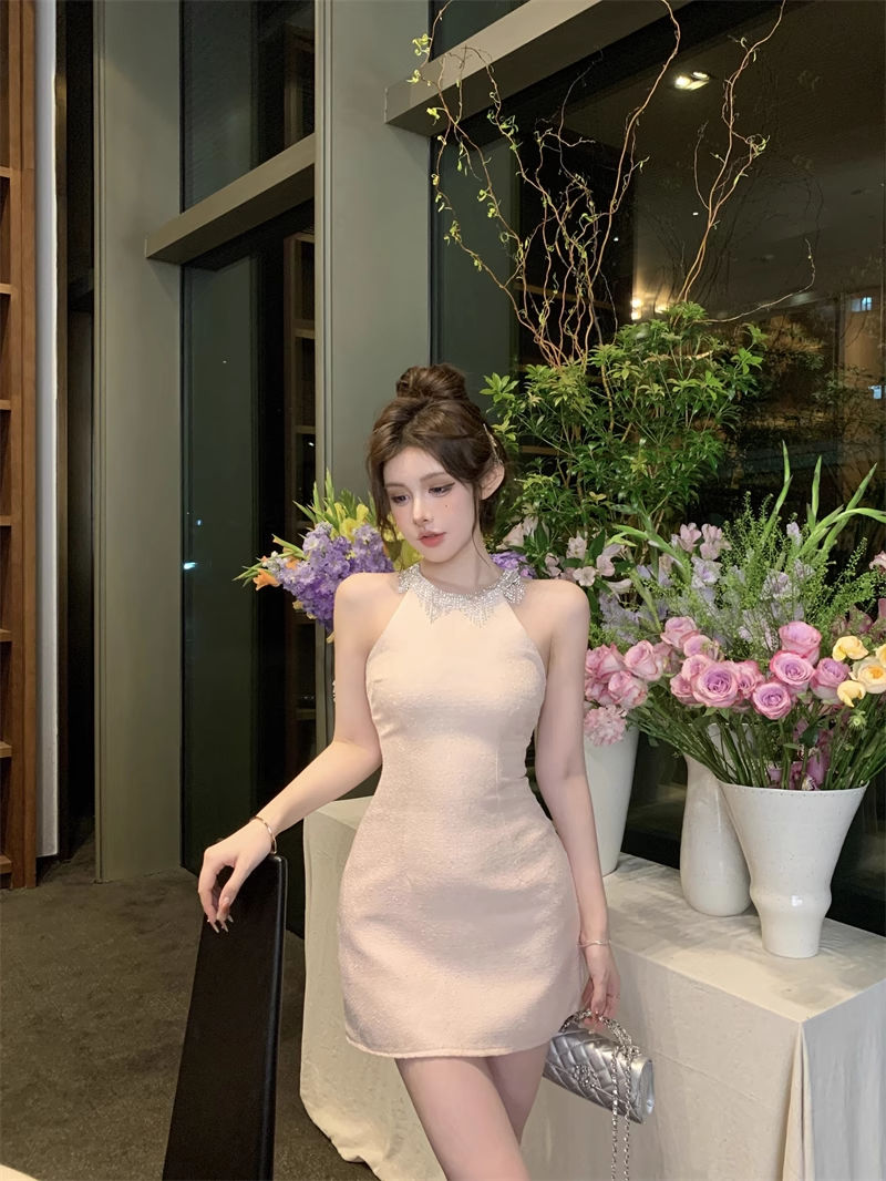Fashion Pink Beading Design A-line Halter Homecoming Dress TP3689