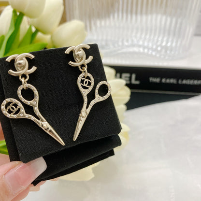 EN – Lux Earring Chanel 005