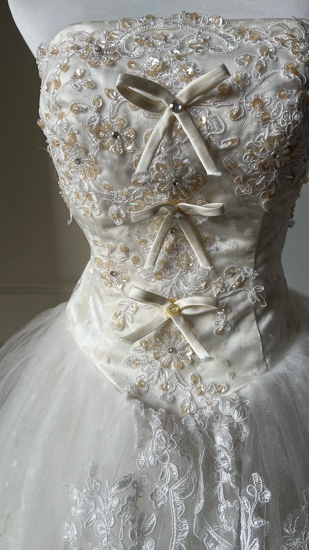 Vintage Strapless White Lace & Bow Glitter Tulle Formal Wedding Dress TP5836