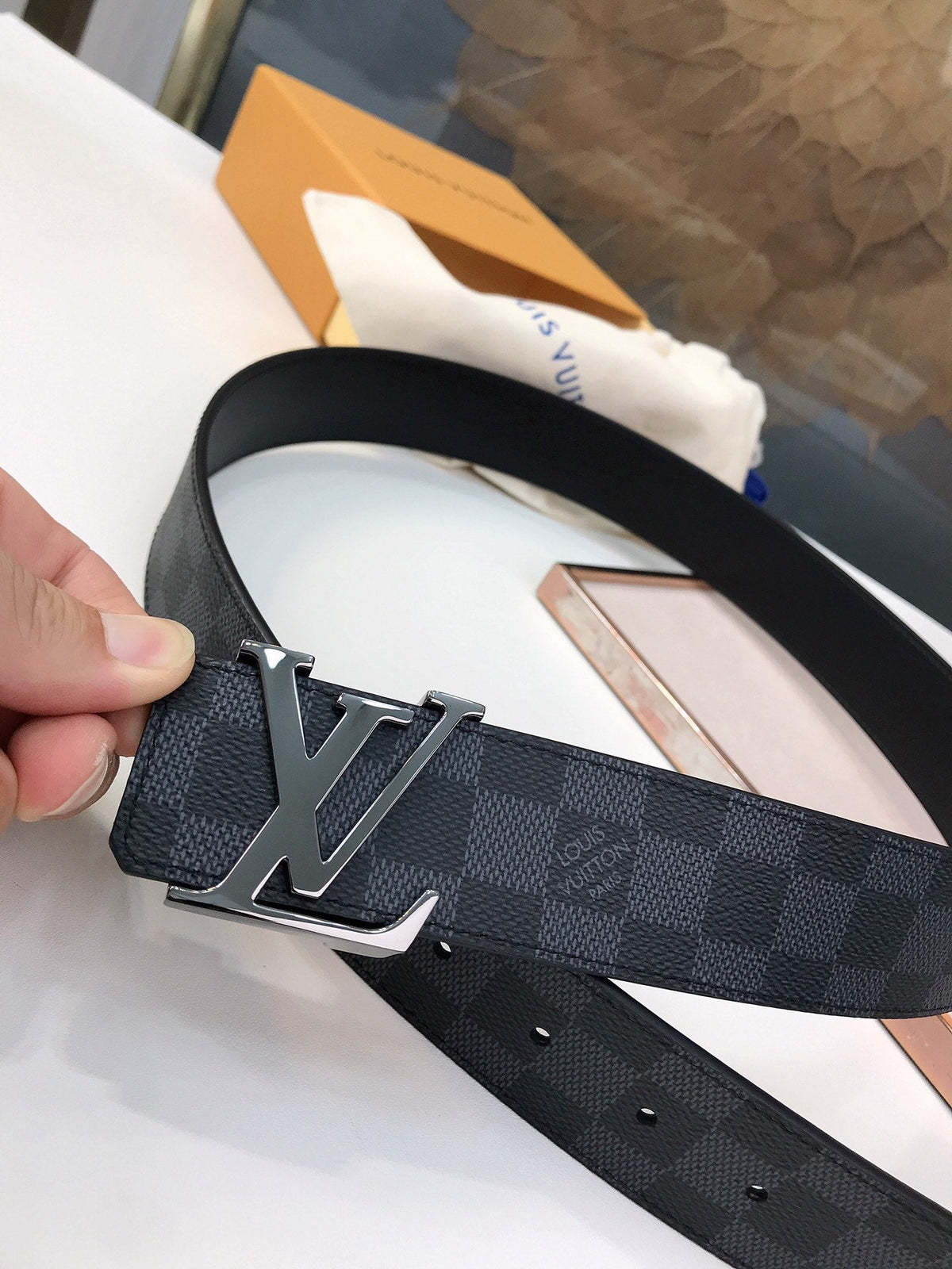 Women’s Luxury LUV BELTS 004