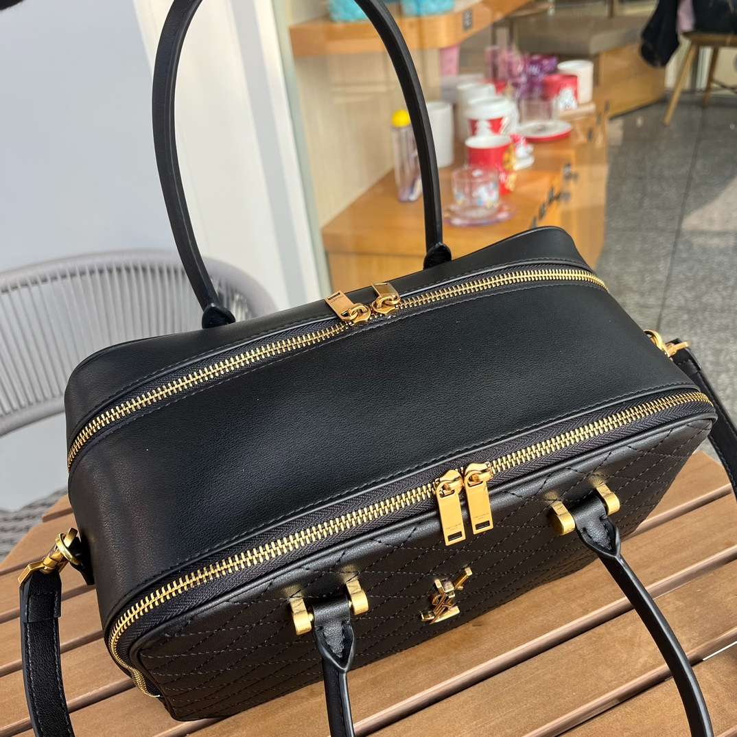 Saint Laurent Lyia Duffle In Quilted