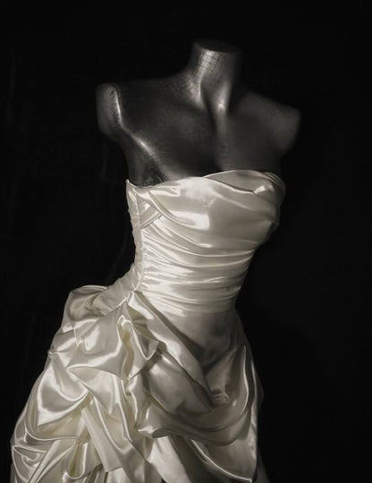 Glamorous Ivory Ruffled Satin Sheath Wedding Dress Bridal Gown TP5259