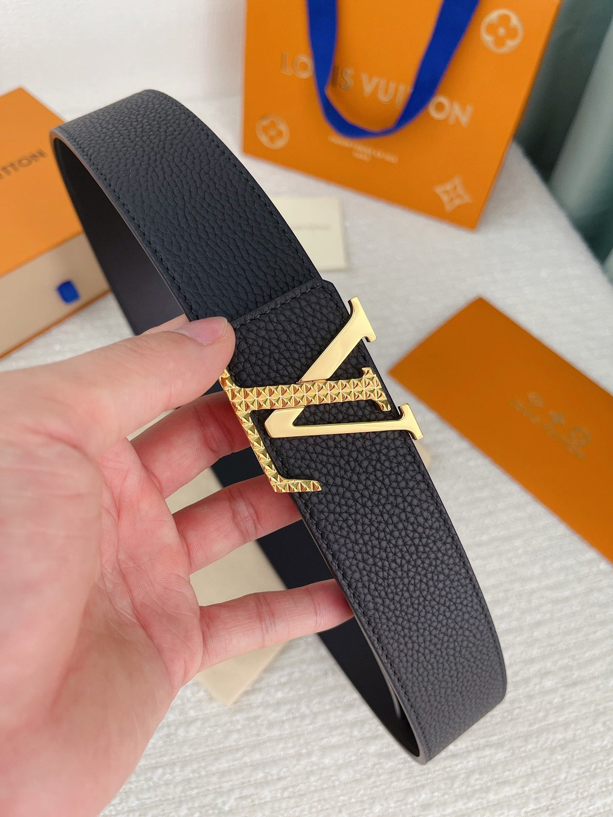Women’s Luxury LUV BELTS 023