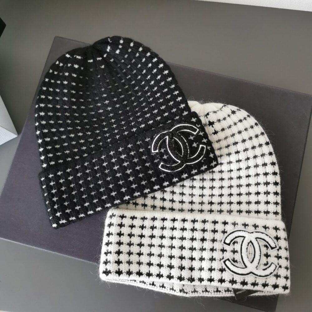 Chanel CC Wool Beanie Black