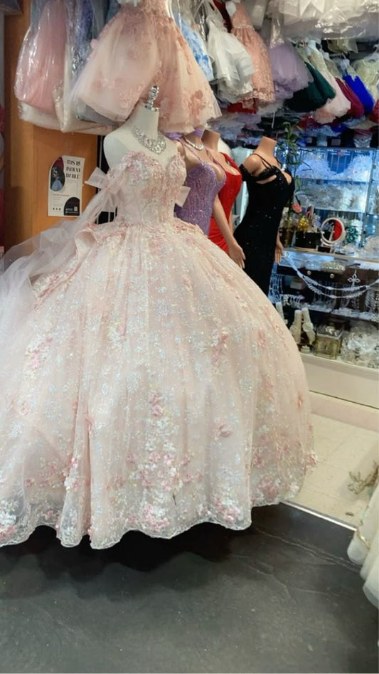 Gorgeous Pink Applique Ball Gown Tulle Lace Off-The-Shoulder Long Quinceanera Dress Tulle Sweet Birthday Dresses
