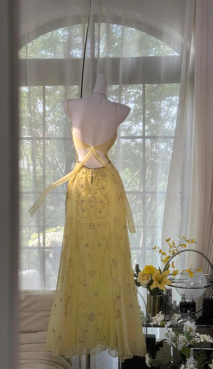 Gorgeous Butter Yellow Spaghetti Straps A-Line Tulle Beaded Long Prom Dresses Backless Prom Gown