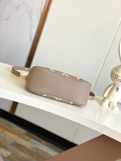 Louis Vuitton M13224 Boulogne