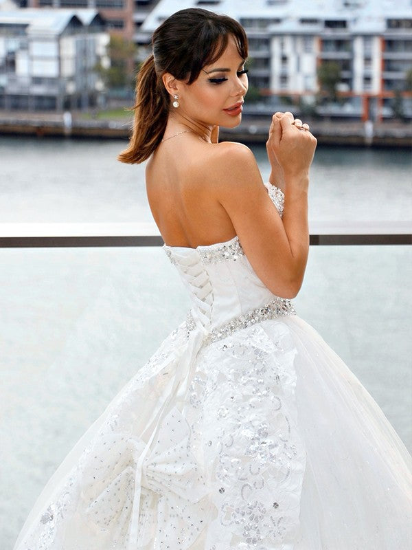 Ball Gown Tulle Sweetheart Applique Sleeveless Cathedral Train Wedding Dresses