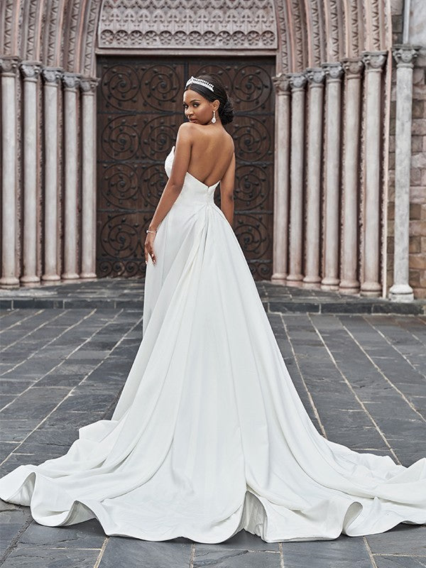 A-Line/Princess Crepe Ruffles Sleeveless Sweetheart Court Train Wedding Dresses