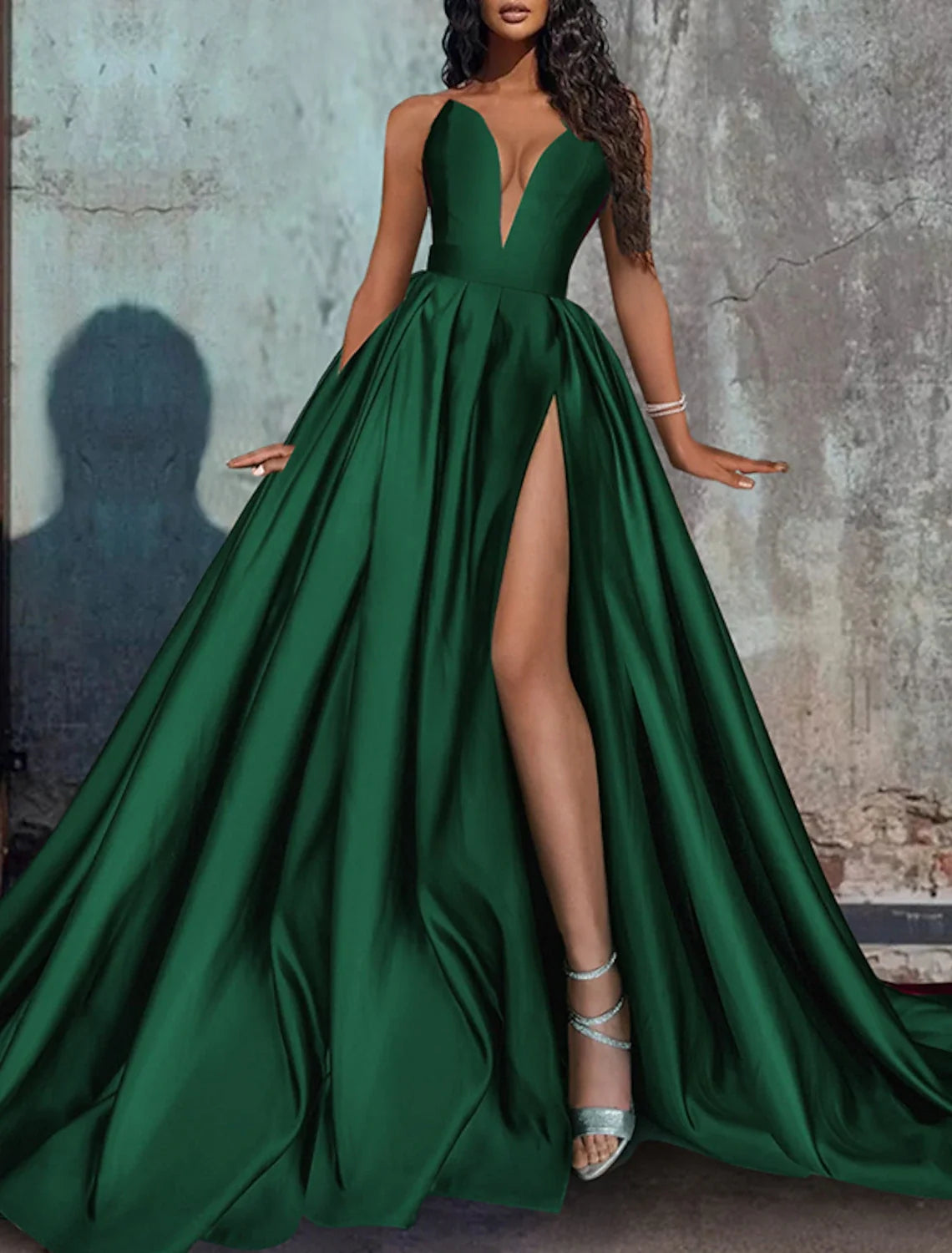 A-Line Evening Gown Christmas Red Green Dress Formal Wedding Party Court Train Sleeveless Strapless Satin with Pleats Slit