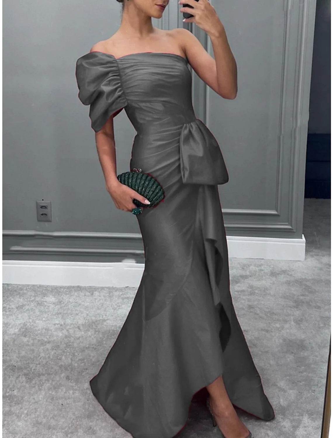 Mermaid / Trumpet Evening Gown Elegant Dress Formal Christmas Red Green Dress Sweep / Brush Train Short Sleeve One Shoulder Satin with Ruched Ruffles 2026