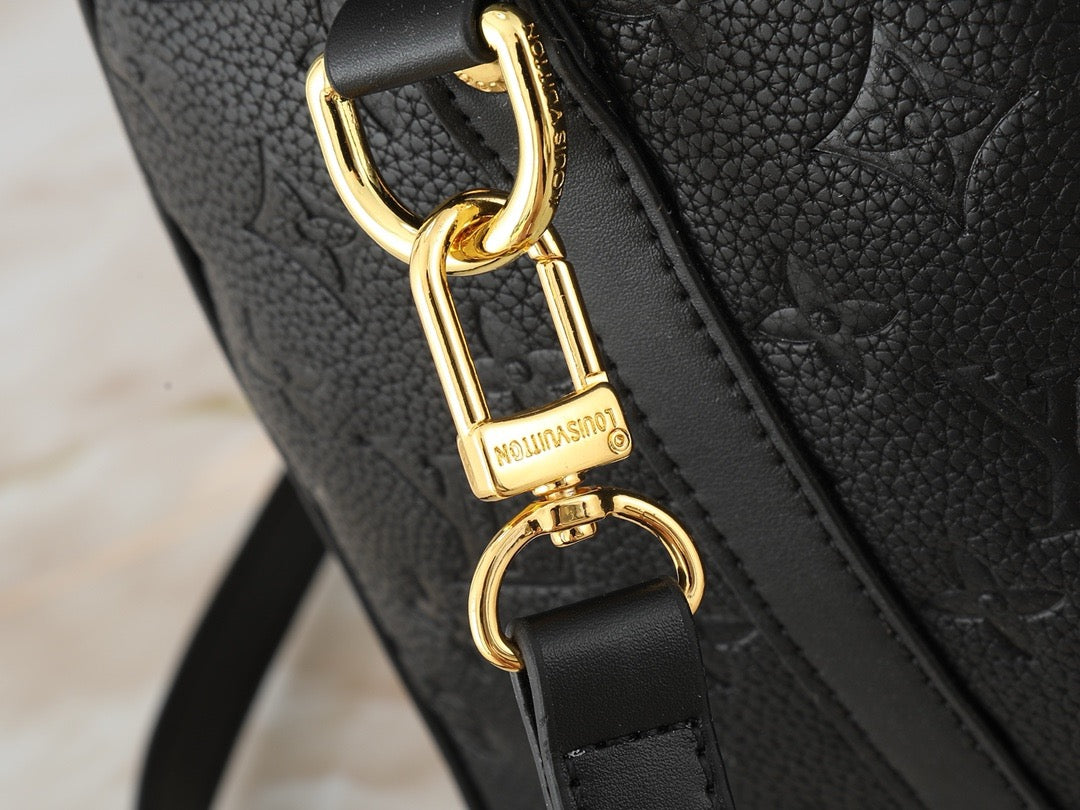Louis Vuitton M47186 Speedy Soft 30