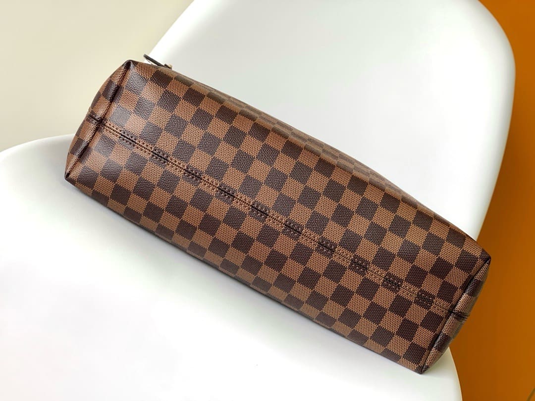 Louis Vuitton N44045 Graceful MM