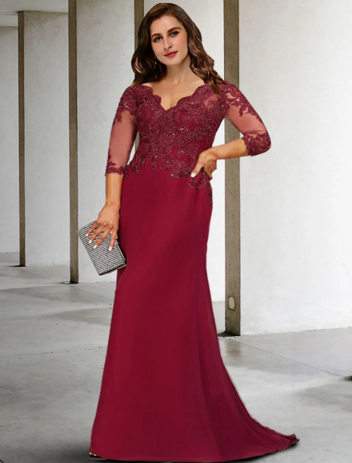 A-Line Plus Size Curve Mother of the Bride Dresses Elegant Dress Formal Wedding Guest Court Train 3/4 Length Sleeve V Neck Chiffon with Sequin Slit Appliques