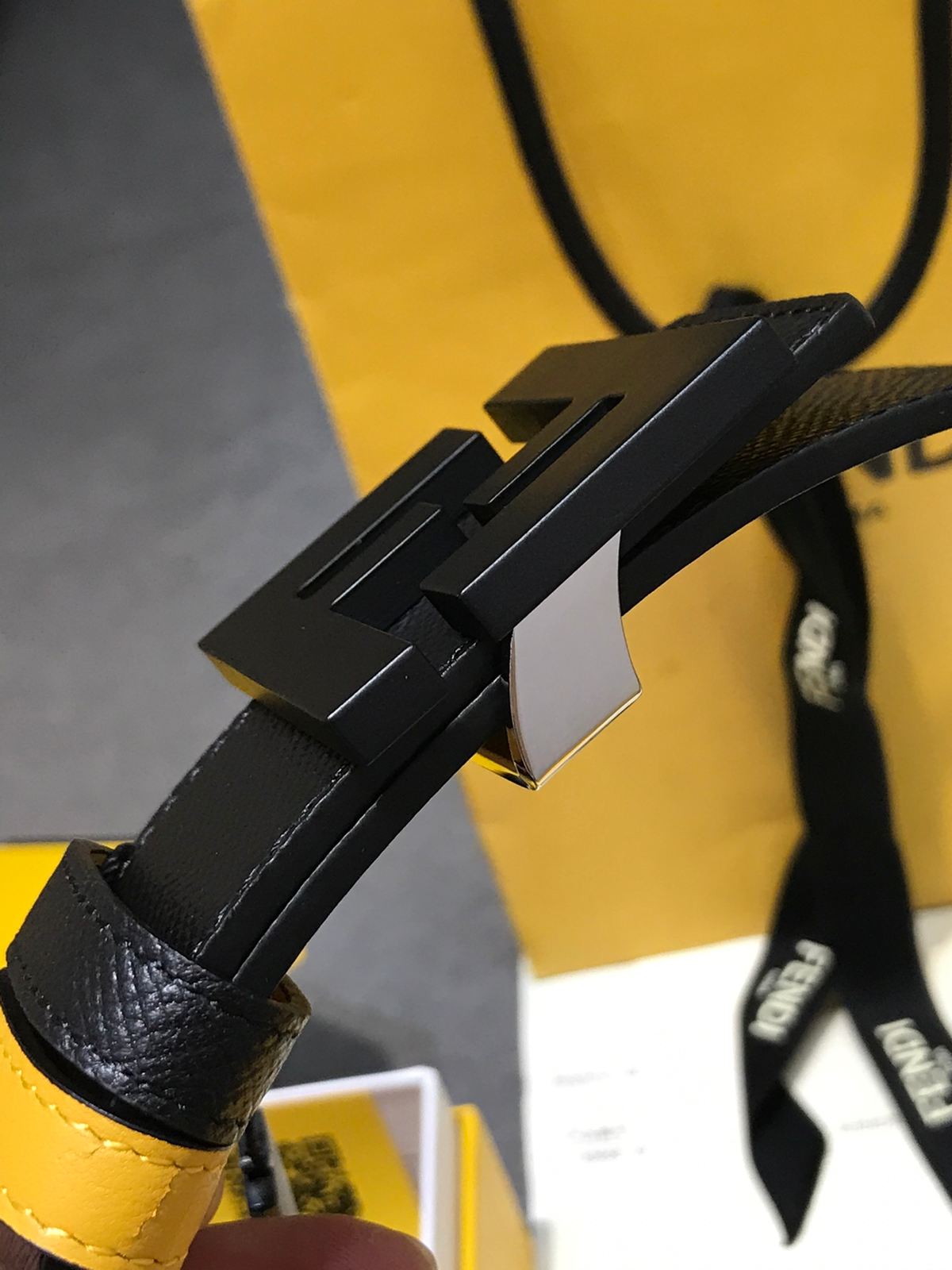 FENDI BLACK LEATHER BELT WITH FENDI GOLD BUCKLE 40MM
