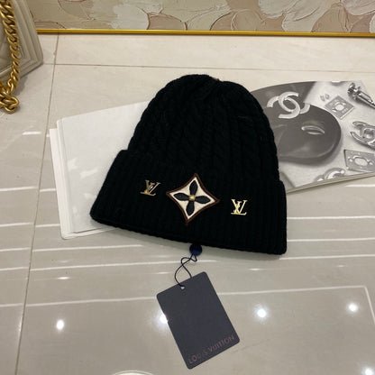 Louis Vuitton Lv Headline Beanie In Black Wool