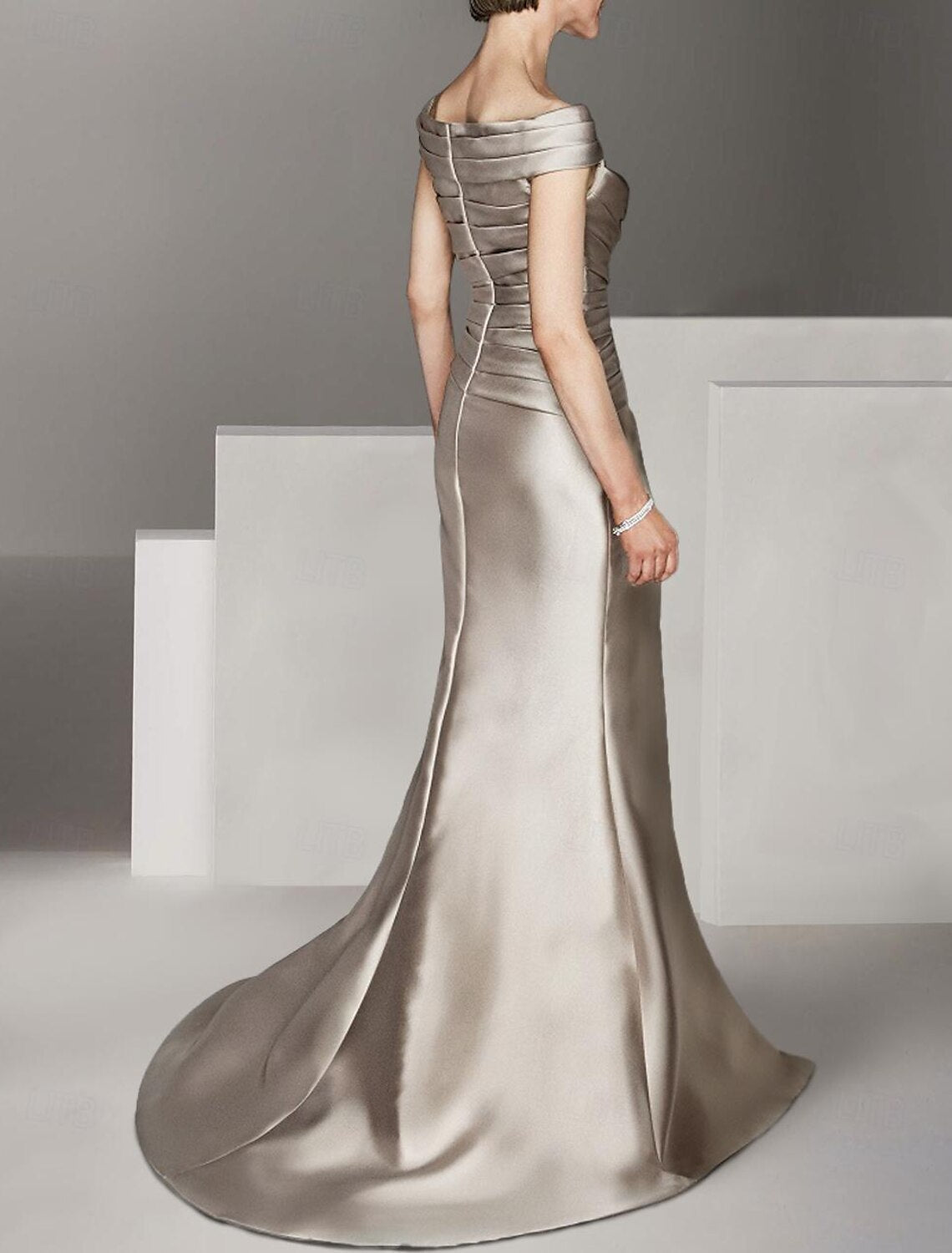 A-Line Mother of the Bride Dress Formal Wedding Guest Elegant Scoop Neck Off Shoulder Floor Length Ankle Length Italy Satin Cap Sleeve with Ruching