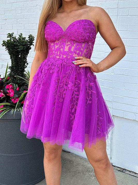 A-line Princess Tulle Applique Sweetheart Sleeveless Short Tight Bra Homecoming Dress