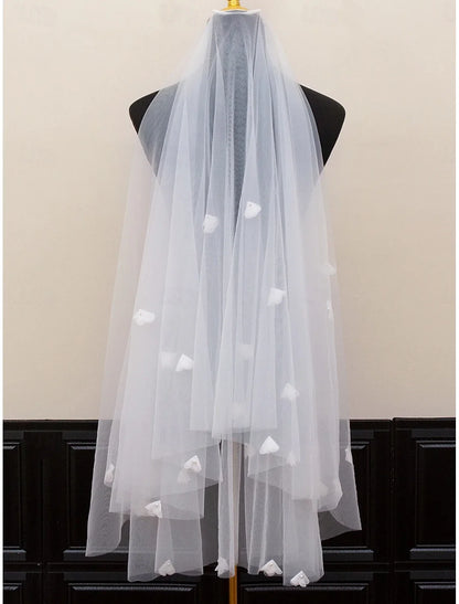 - Single layer contemporary/fashionable wedding veil bow veil