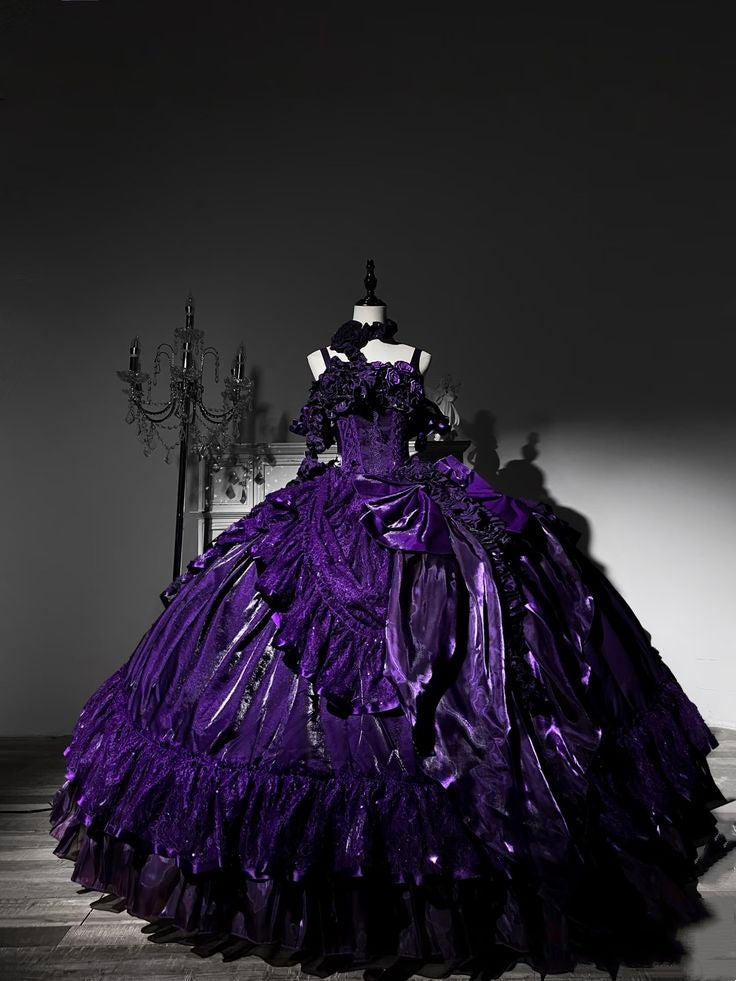 Luxurious And Exquisite Long Ball Gowns