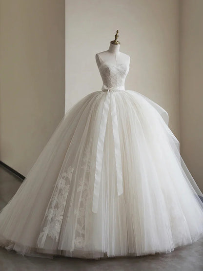 Beautiful White Tulle Sweetheart Long Wedding Dress TP944