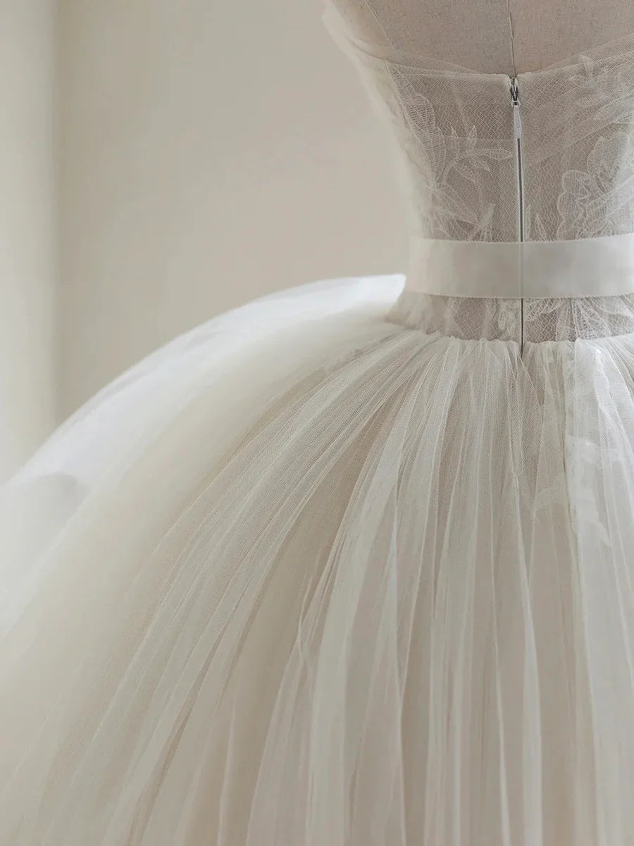 Beautiful White Tulle Sweetheart Long Wedding Dress TP944