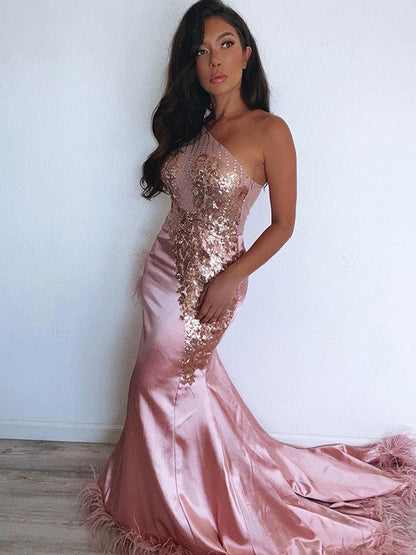 Trumpet/Mermaid One-Shoulder Woven Satin Feathers/Fur Sweep/Brush Train Long Sleeves Dresses