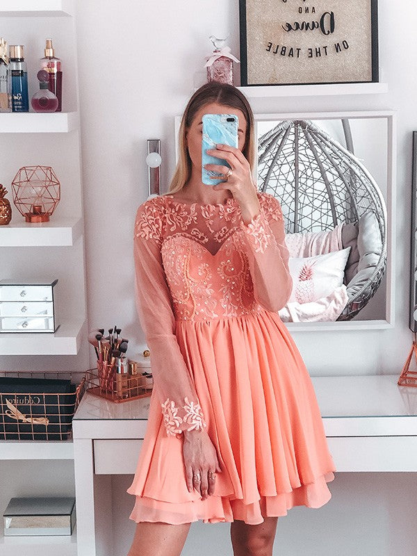 A-Line/Princess Bateau Long Sleeves Short/Mini Applique Chiffon Homecoming Dresses