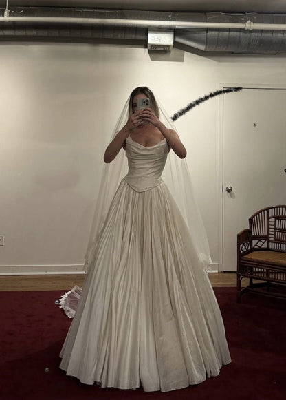 Modest Wedding Dress Ball Gowns Strapless White Satin Long Wedding Dress Brides Dresses Bridal Gown