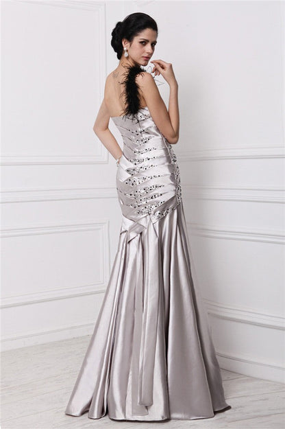 A-Line/Princess Sweetheart Sleeveless Beading Pleats Long Woven Satin Dresses