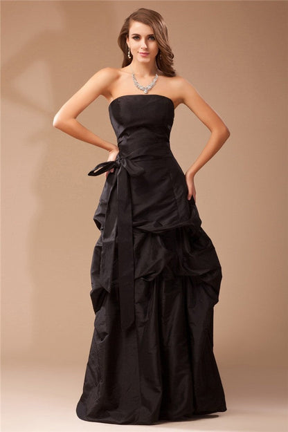 A-Line/Princess Strapless Sleeveless Ruffles Long Taffeta Dresses