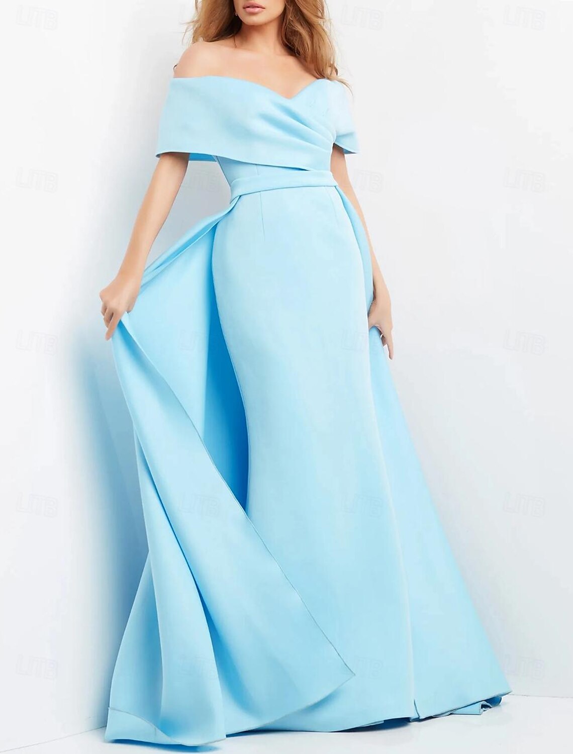 Sheath / Column Evening Gown Elegant Dress Formal Wedding Floor Length Short Sleeve Sweetheart Fabric with Ruched