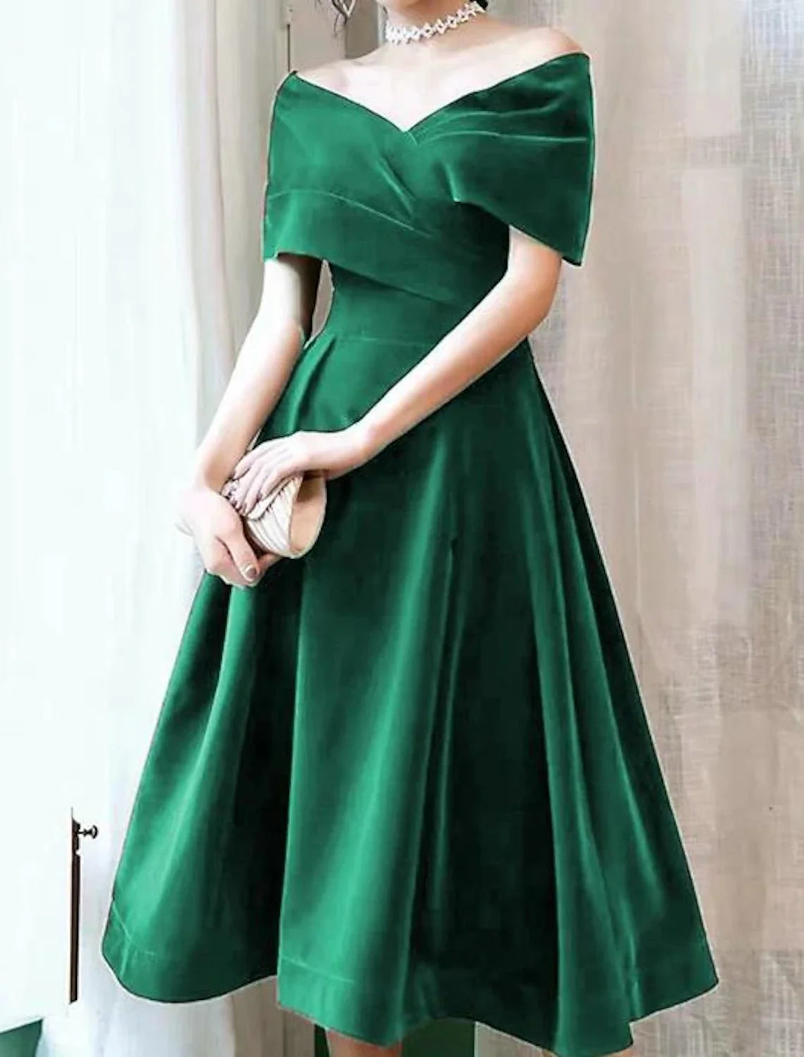 A-Line Cocktail Black Dress 1950s Dress Christmas Red Green Dress Fall Wedding Guest Dress Knee Length Short Sleeve Off Shoulder Velvet with Pleats Pure Color