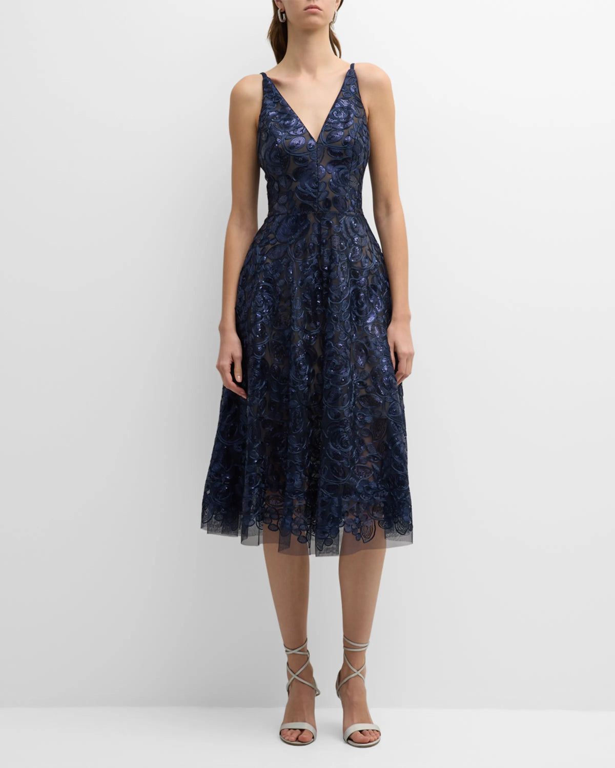 Elegant V-neck sleeveless off shoulder sequin embroidered mid length prom dress