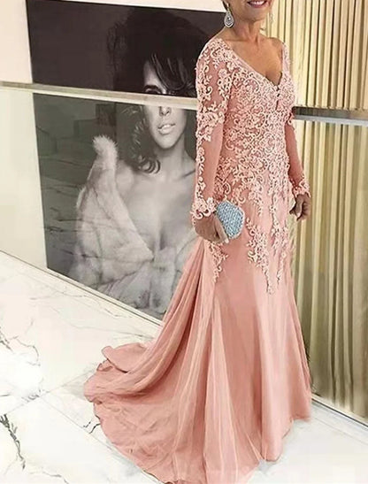 Mermaid / Trumpet Plus Size Curve Mother of the Bride Dresses Elegant Dress Formal Wedding Guest Sweep / Brush Train Long Sleeve V Neck Lace with Appliques