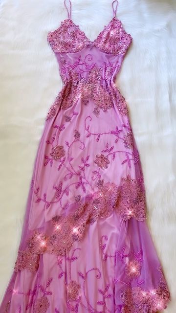 Pink Fashion Exquisite Beaded Spaghetti Strap A-Line Lace Floor Length Elegant Ball Gowns Prom Dresses