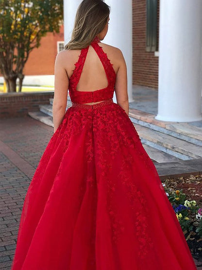 A-Line/Princess Sleeveless Halter Beading Tulle Floor-Length Two Piece Dresses