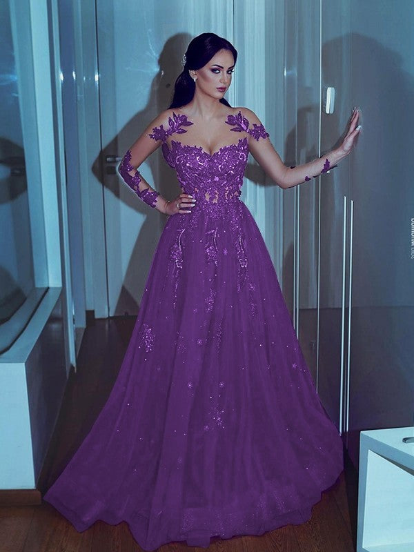 A-Line/Princess Long Sleeves Scoop Sweep/Brush Train Applique Tulle Dresses