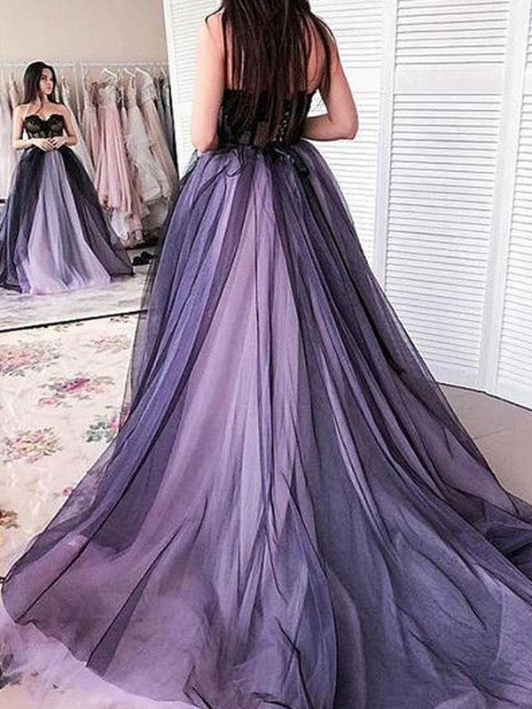 A-Line/Princess Tulle Applique Strapless Sleeveless Court Train Dresses