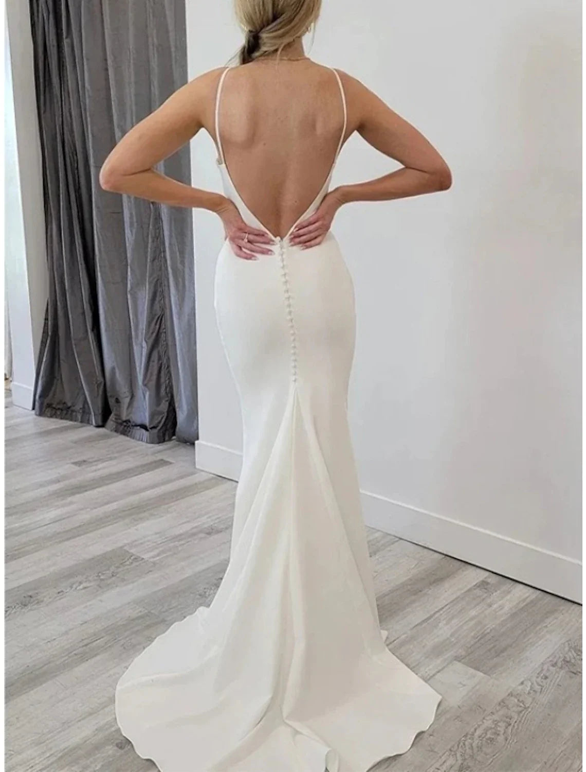 Reception Casual Wedding Dresses Sheath / Column Scoop Neck Sleeveless Sweep / Brush Train Fabric Bridal Gowns With Solid Color