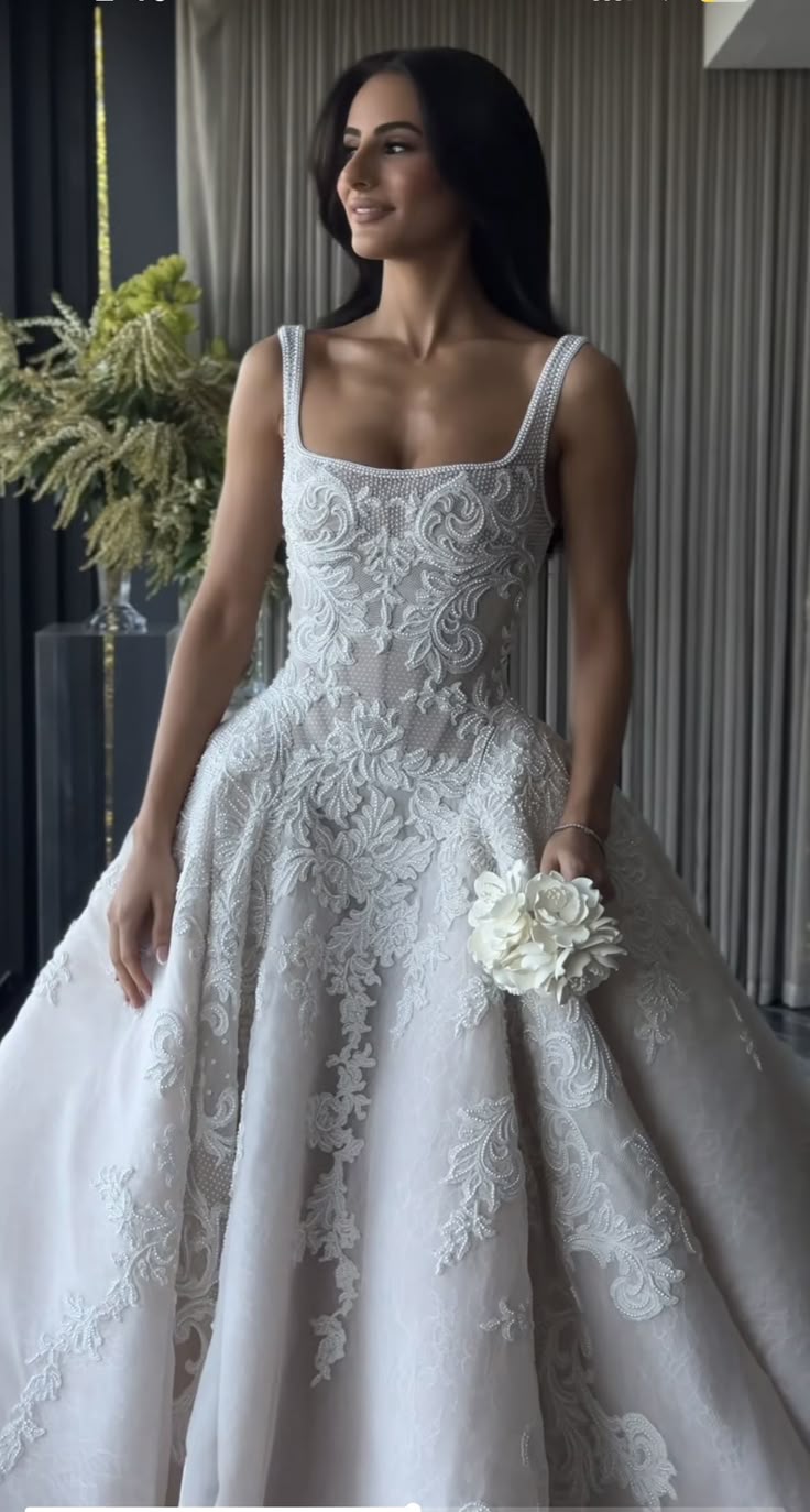 Pretty Wedding Dress Ball Gowns Square Neck Lace White Wedding Dresses Bridal Gown
