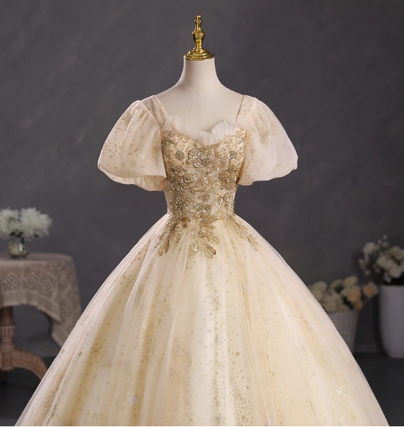 Princess Champagne Gold Square Neck Puff Sleeve Gold Embroidered Floral Tulle Ball Gown Evening Dresses Sweet 16 Dresses