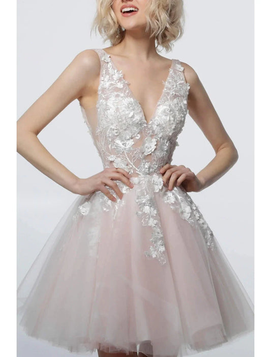 A-Line Cocktail Dresses Cute Dress Graduation Quinceanera Short / Mini Sleeveless V Neck Tulle with Appliques