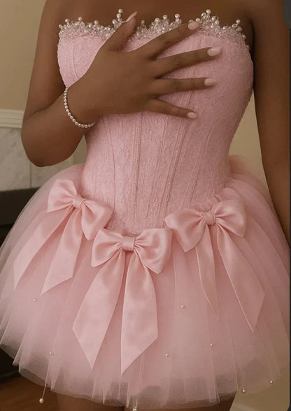 Sexy Ball Gowns Strapless White Tulle Short Summer Birthday Dress Hoco Dress Birthday Outfit 18Th Birthday Mini Prom Dresses
