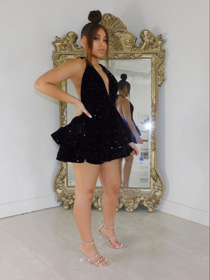 Sexy Black Sparking Short Cocktail Dresses Back Open Tiered Sequin Graduation Gowns Parties Night