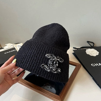 Chanel Knit Beanie In Black