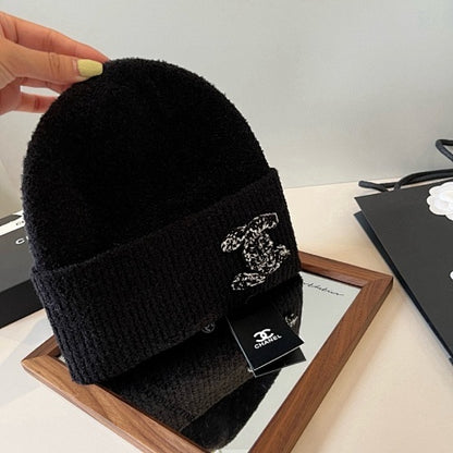 Chanel Knit Beanie In Black