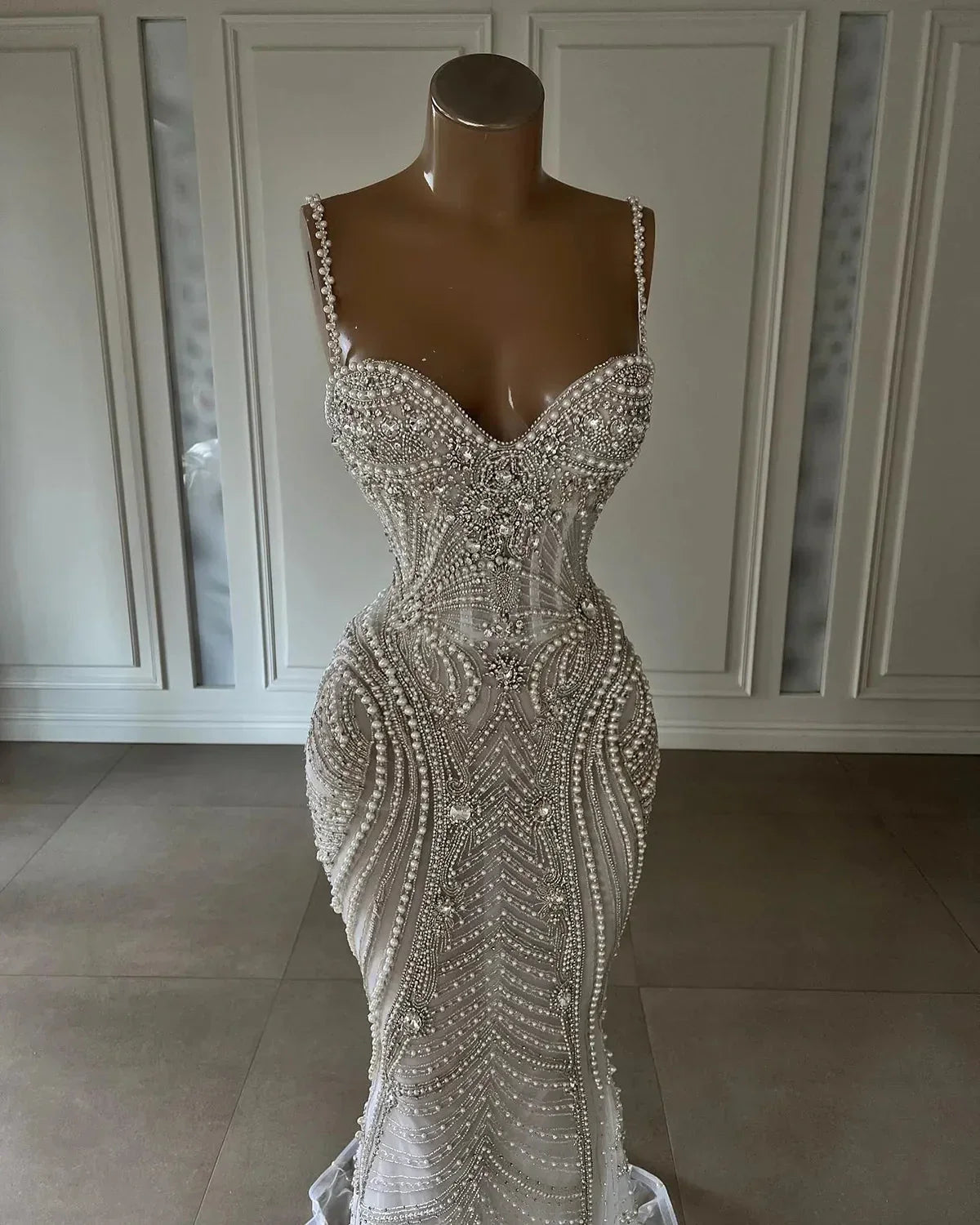 Sparkly Mermaid Spaghetti Straps White Sequin Beaded Wedding Dress Long Bridal Gowns Wedding Dresses