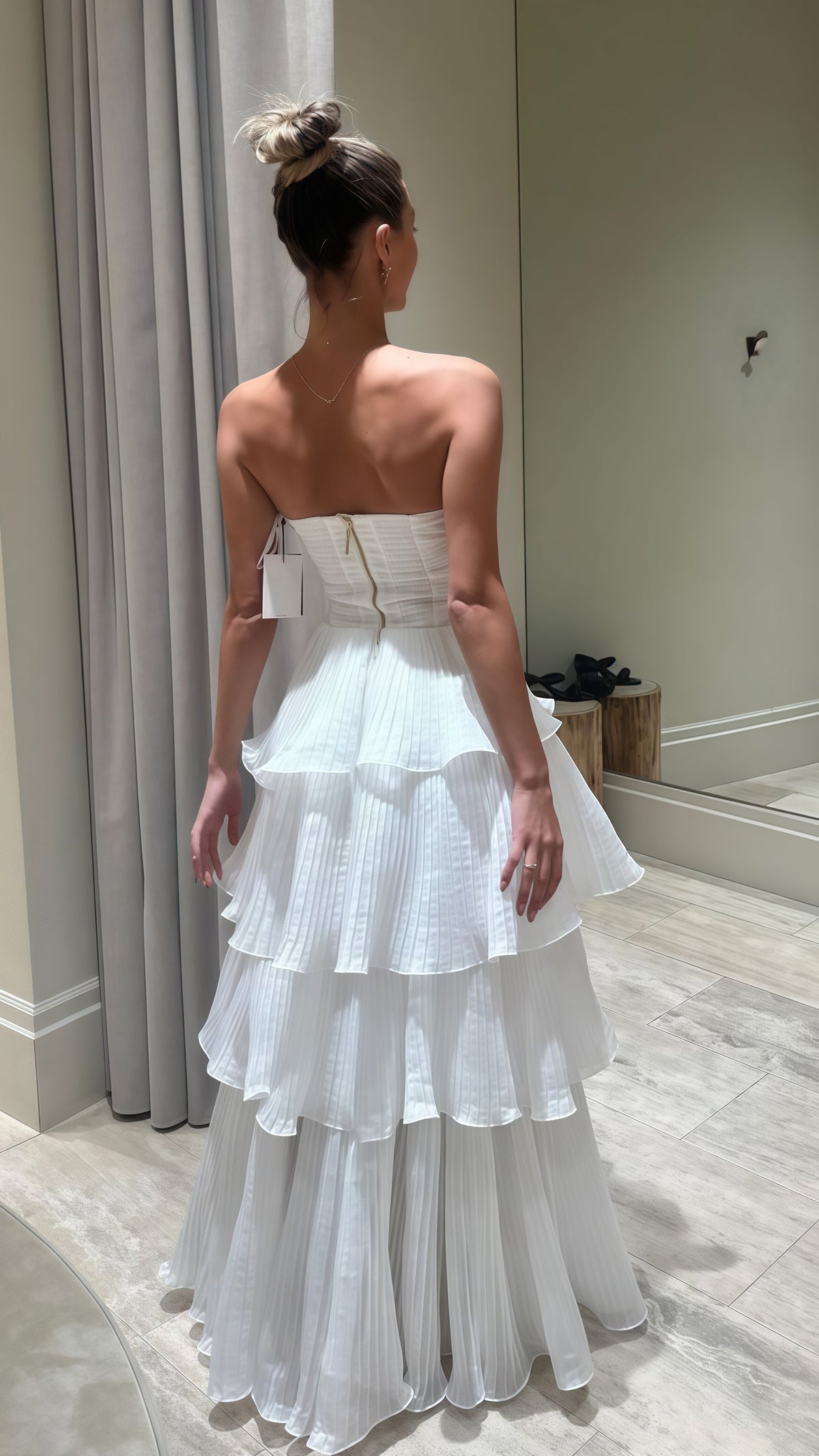 Strapless White Pleated Layers Long Prom Dresses Sleeveless Prom Gowns